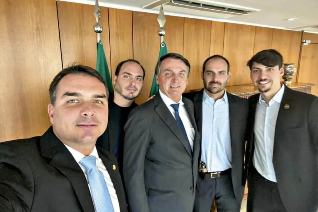 filhos do bolsonaro