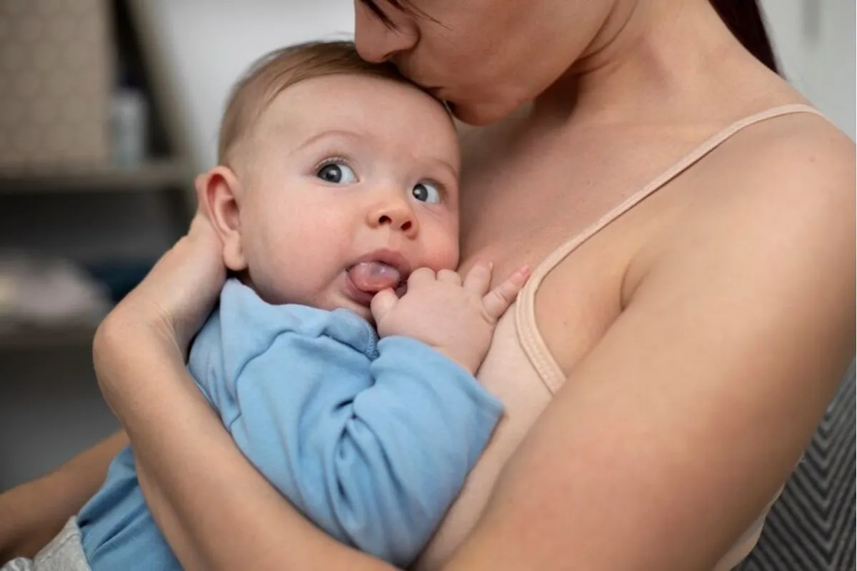 Como fazer o desmame do bebê: dicas essenciais para uma transição suave